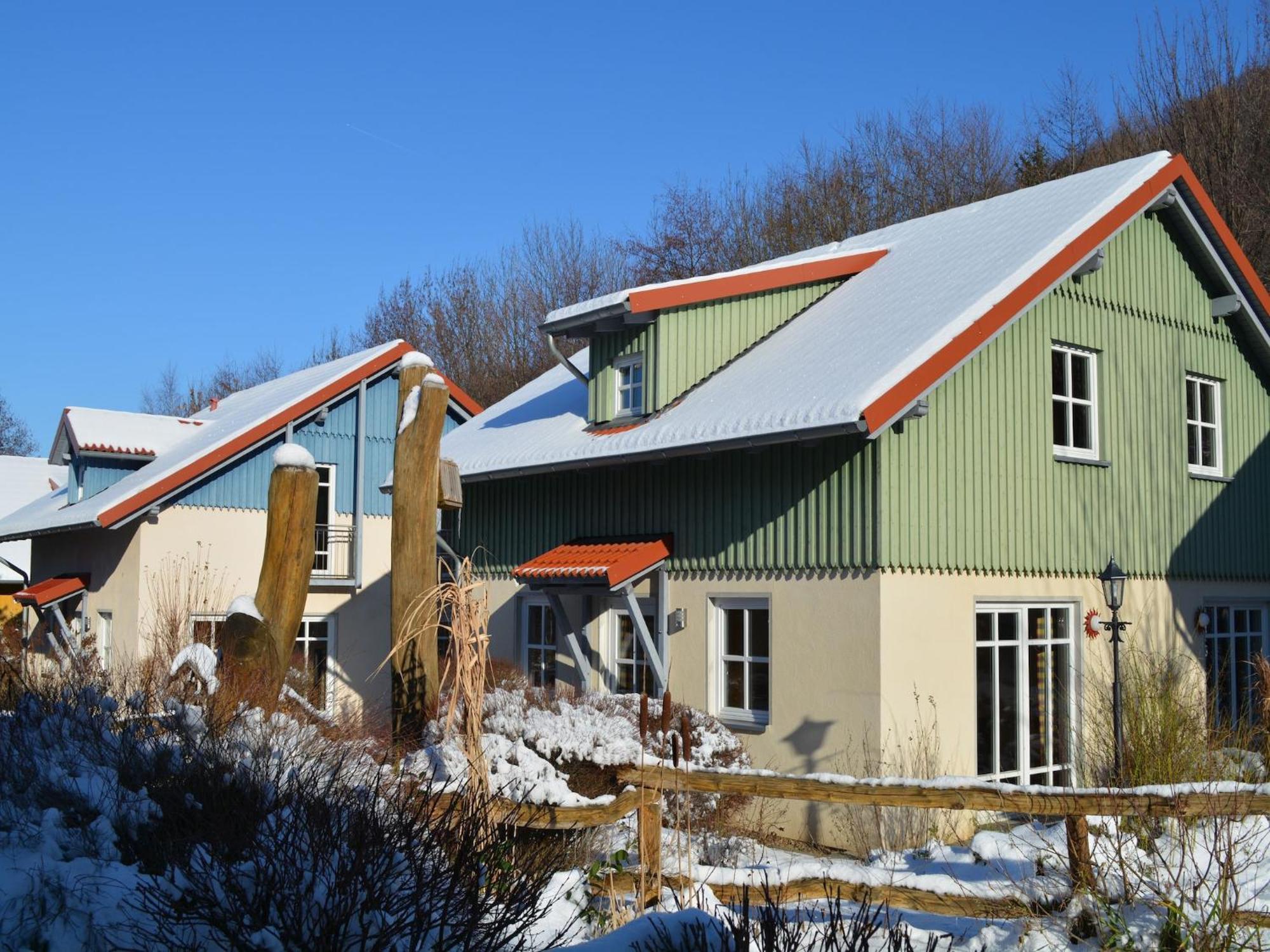 Holiday Home In Wernigerode With A Shared Pool Exteriör bild